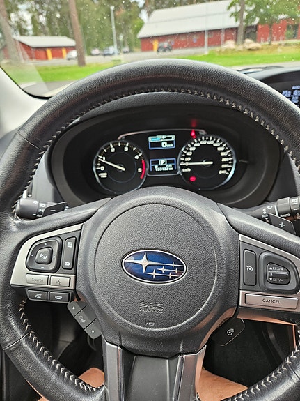 Subaru Forester 9 of 12