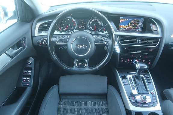 Audi A4 8 of 27