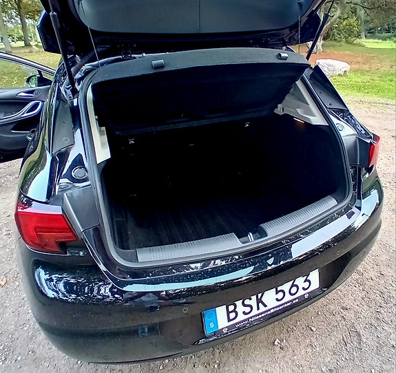 Opel Astra 10 of 10