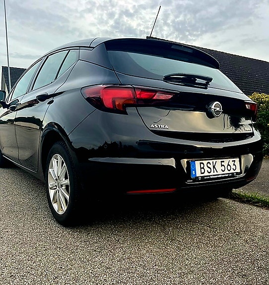 Opel Astra 3 of 10