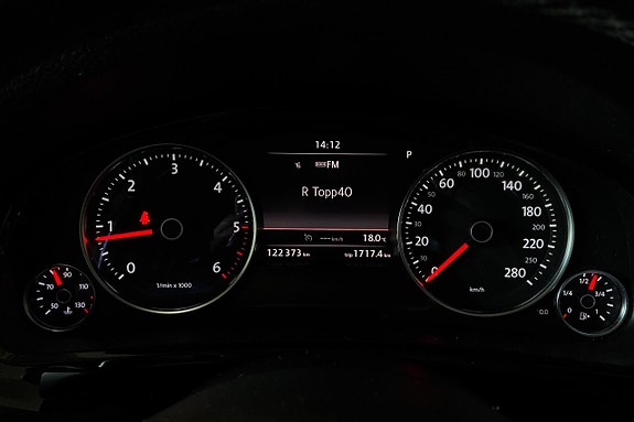 Volkswagen Touareg 17 of 27