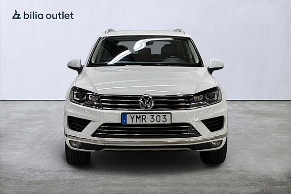Volkswagen Touareg 3 of 27