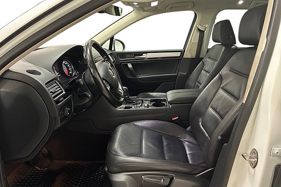 Volkswagen Touareg 13 of 27