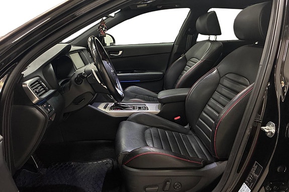 Kia Optima 12 of 30