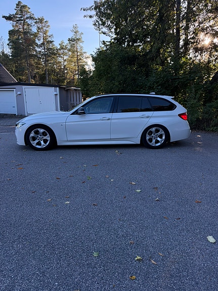 BMW 320d 2 of 10