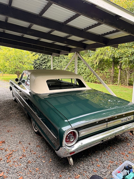 Ford Galaxie 5 of 19