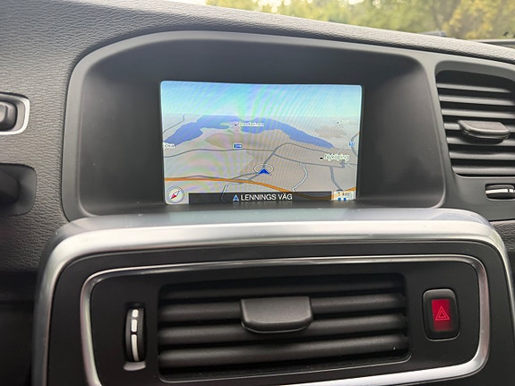 Volvo V60 9 of 21