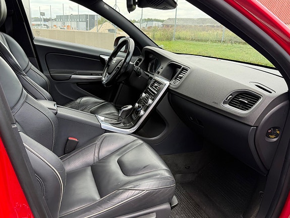 Volvo V60 6 of 21