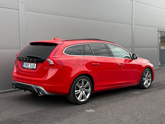 Volvo V60 3 of 21