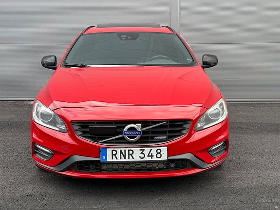 Volvo V60 7 of 21