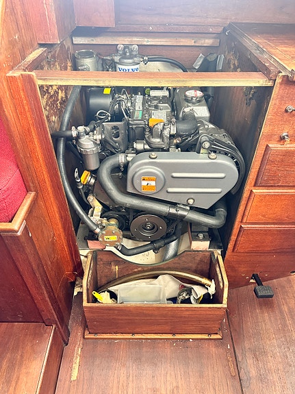 IW31 – Sparkman & Stephens – Yanmar 3YM20 12 of 14