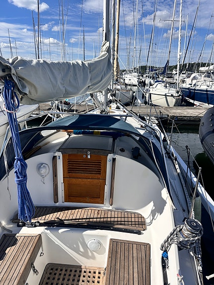 IW31 – Sparkman & Stephens – Yanmar 3YM20 3 of 14