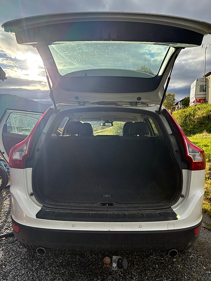 Volvo XC60 6 of 6