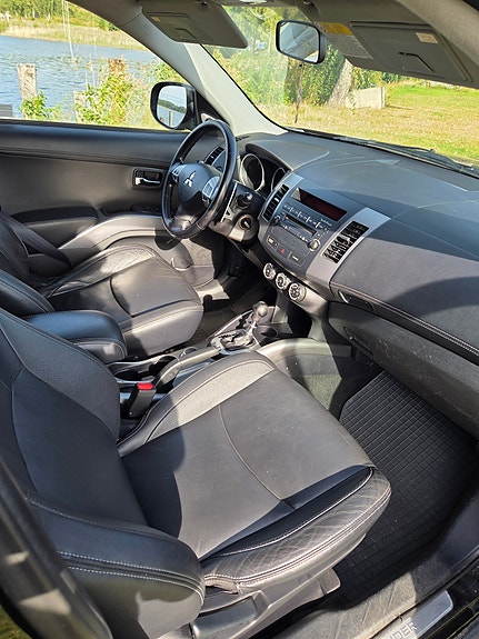Mitsubishi Outlander 5 of 8