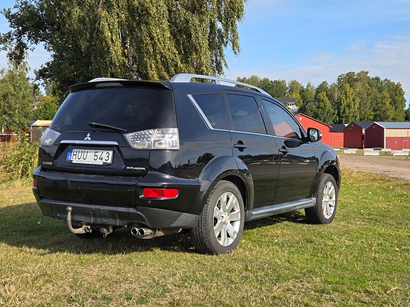 Mitsubishi Outlander 4 of 8
