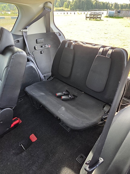 Mitsubishi Outlander 8 of 8