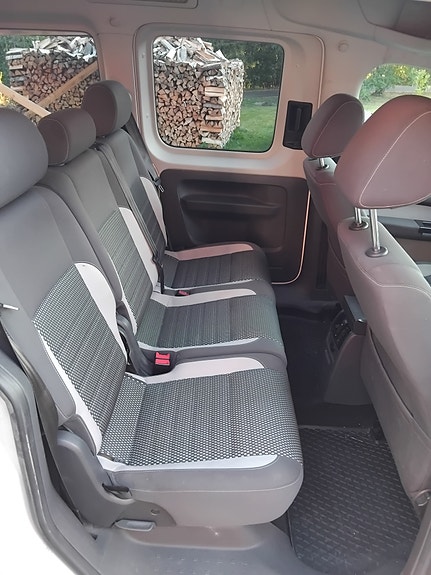 Volkswagen Caddy Alltrack 6 of 7