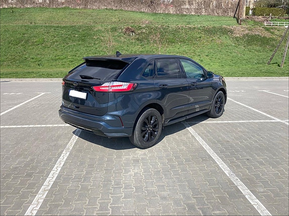Ford Edge 5 of 11