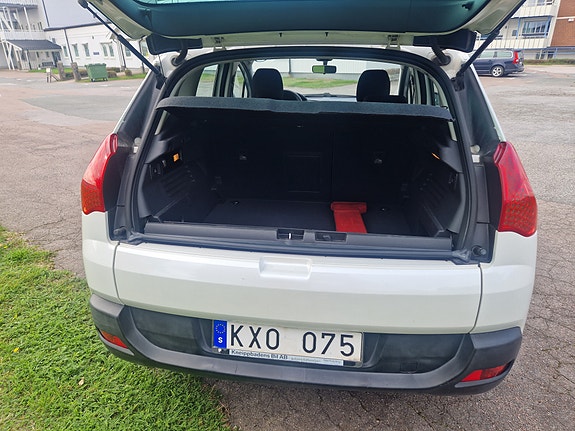 Peugeot 3008 6 of 9