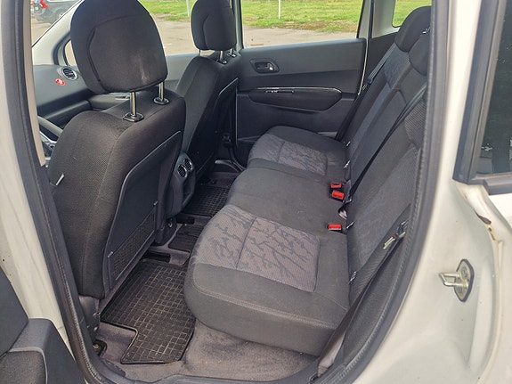 Peugeot 3008 9 of 9