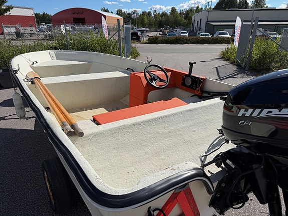 ÖRNVIK 481 MED HIDEA 30 HK - 2015 4-TAKT 9 of 10