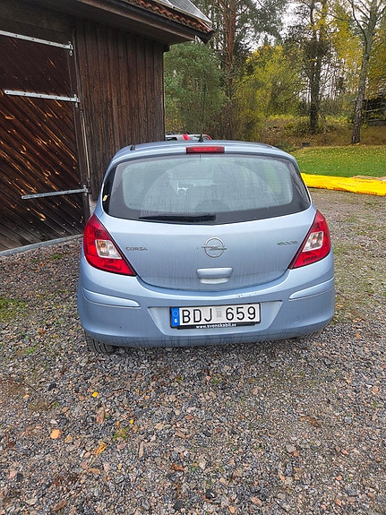 Opel Corsa 3 of 5