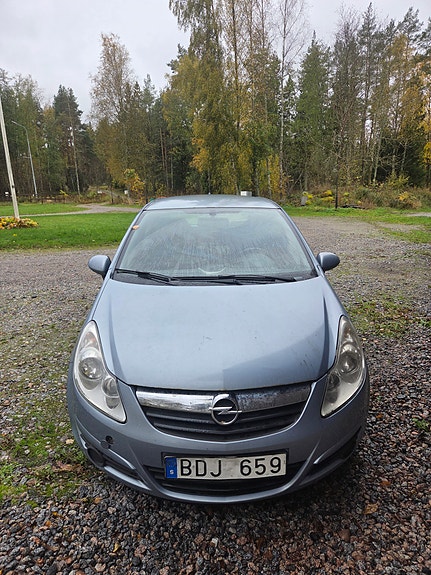Opel Corsa 4 of 5