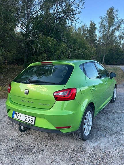 Seat Ibiza 4 of 9