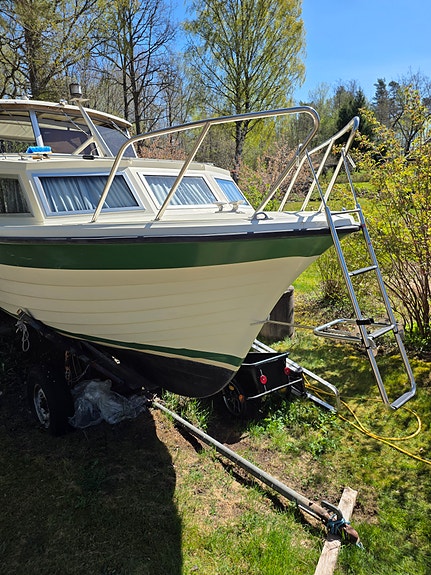 Hanto 24 – Volvo Penta MD17 (Renoveringsobjekt / GDS) – Båtkärra ingår 12 of 14