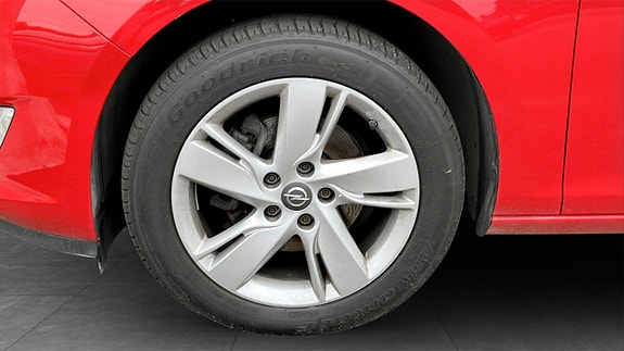 Opel Astra 8 of 8