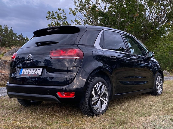 Citroen C4 Picasso 5 of 15