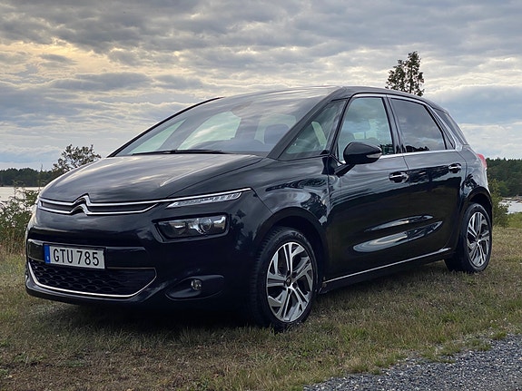 Citroen C4 Picasso 2 of 15