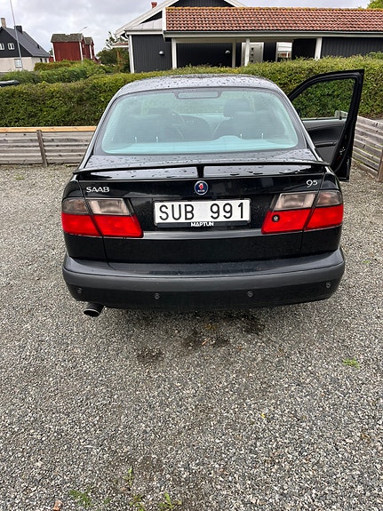 Saab 9-5 3 of 14