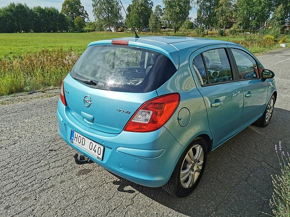 Opel Corsa 4 of 9