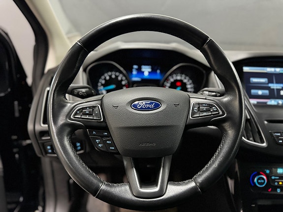 Ford Focus 23 of 29