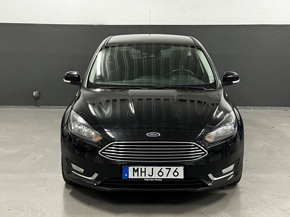 Ford Focus 3 of 29