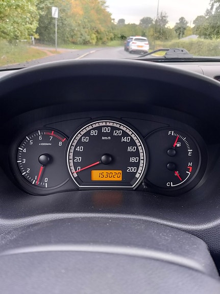 Suzuki Swift 15 of 15