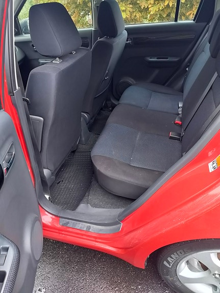 Suzuki Swift 10 of 15