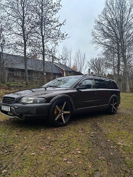 Volvo XC70 6 of 8