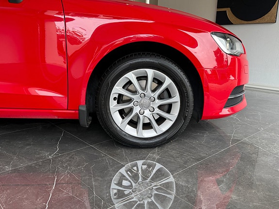 Audi A3 3 of 15