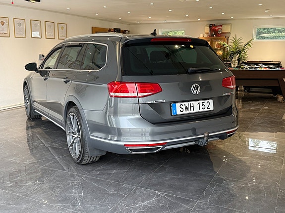 Volkswagen Passat Alltrack 5 of 19