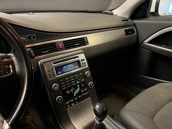 Volvo XC70 17 of 18