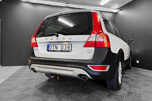 Volvo XC70 9 of 18