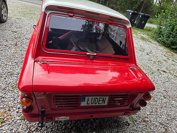 Hillman Imp 2 of 7