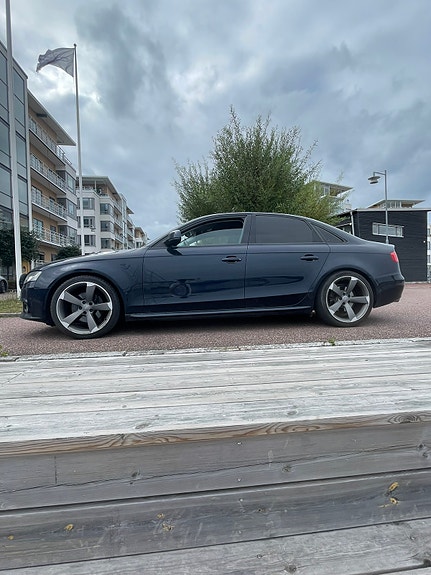 Audi A4 10 of 15
