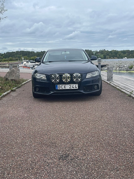 Audi A4 11 of 15
