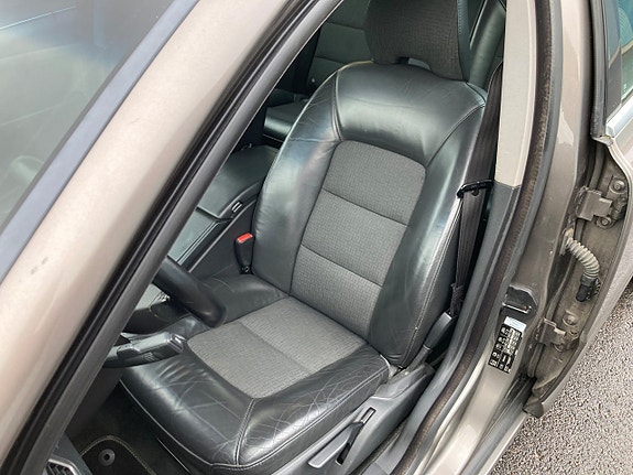 Volvo V70 20 of 22