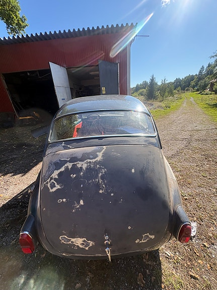 Volvo PV 4 of 10