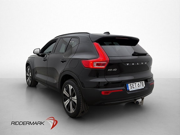 Volvo XC40 6 of 30