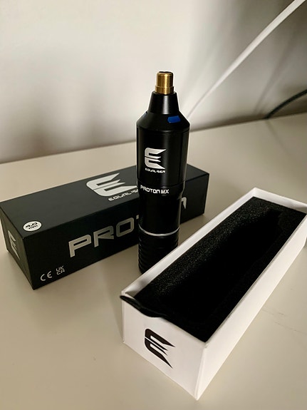 Product image 2 of 9